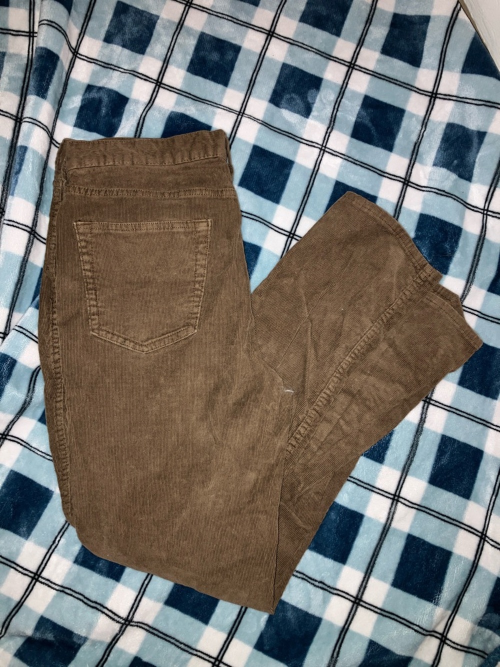 Old Navy Slim Fit Corduroy Pants in Brown 34x32